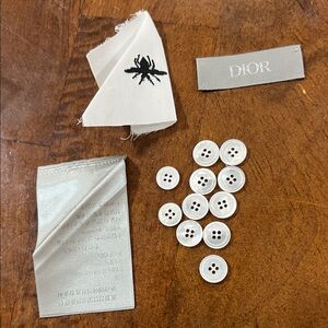 Dior Ivory Button Collection (9+2) ‼️🪡